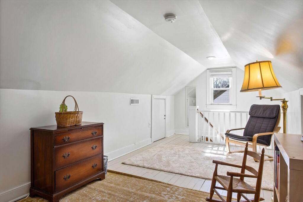 Private House Mins To Maymont Park, Trails & Vcu! Richmond Exterior foto