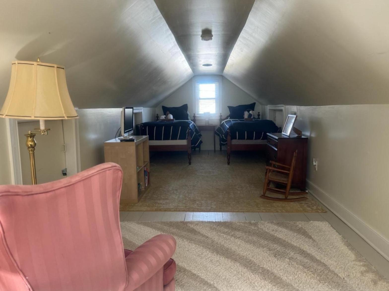 Private House Mins To Maymont Park, Trails & Vcu! Richmond Exterior foto